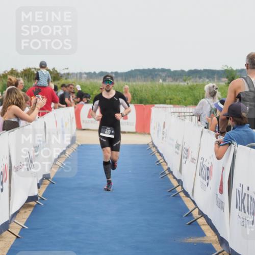 22.06.2025 - Viking Triathlon MichiJ http://msf.ph/oto/8083887 22.06.2025 14:49:42 Ziel 310 meine-sportfotos.de