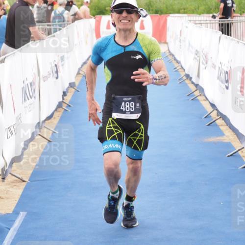 22.06.2025 - Viking Triathlon MichiJ http://msf.ph/oto/8083889 22.06.2025 16:17:43 Ziel 489 meine-sportfotos.de