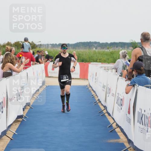 22.06.2025 - Viking Triathlon MichiJ http://msf.ph/oto/8083893 22.06.2025 14:49:43 Ziel 310 meine-sportfotos.de