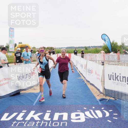 22.06.2025 - Viking Triathlon MichiJ http://msf.ph/oto/8083895 22.06.2025 16:10:29 Ziel 290, 396, 605 meine-sportfotos.de