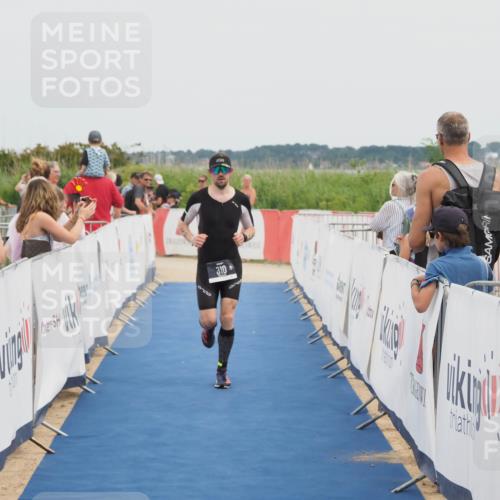 22.06.2025 - Viking Triathlon MichiJ http://msf.ph/oto/8083906 22.06.2025 14:49:43 Ziel 310 meine-sportfotos.de