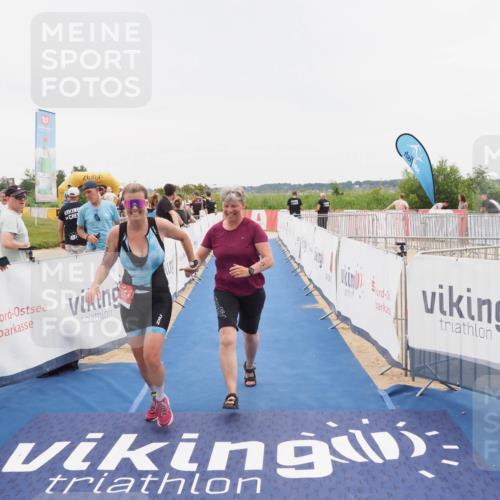 22.06.2025 - Viking Triathlon MichiJ http://msf.ph/oto/8083909 22.06.2025 16:10:29 Ziel 290, 396, 605 meine-sportfotos.de
