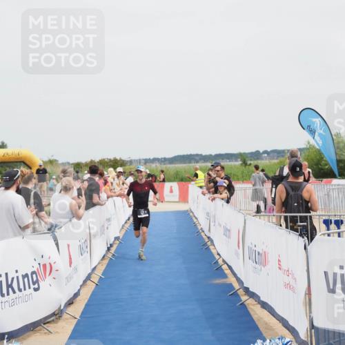 22.06.2025 - Viking Triathlon MichiJ http://msf.ph/oto/8083918 22.06.2025 14:41:57 Ziel 527 meine-sportfotos.de