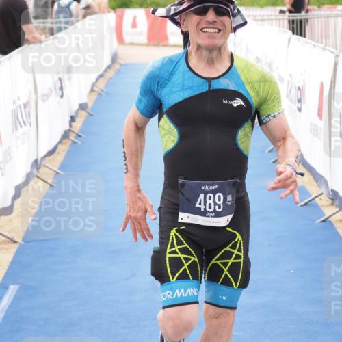 22.06.2025 - Viking Triathlon MichiJ http://msf.ph/oto/8083922 22.06.2025 16:17:44 Ziel 489 meine-sportfotos.de