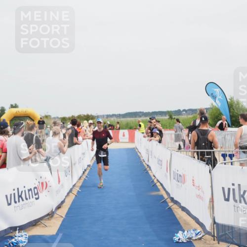 22.06.2025 - Viking Triathlon MichiJ http://msf.ph/oto/8083945 22.06.2025 14:41:57 Ziel 527 meine-sportfotos.de