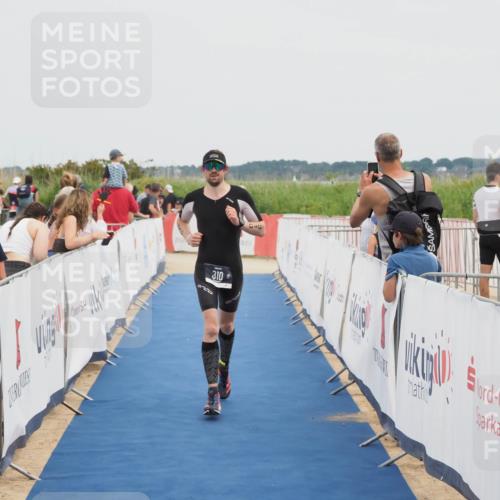 22.06.2025 - Viking Triathlon MichiJ http://msf.ph/oto/8083949 22.06.2025 14:49:44 Ziel 310 meine-sportfotos.de