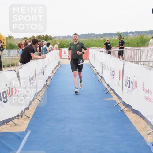 22.06.2025 - Viking Triathlon MichiJ http://msf.ph/oto/8083954 22.06.2025 16:18:32 Ziel 186 meine-sportfotos.de