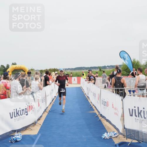 22.06.2025 - Viking Triathlon MichiJ http://msf.ph/oto/8083960 22.06.2025 14:41:58 Ziel 527 meine-sportfotos.de