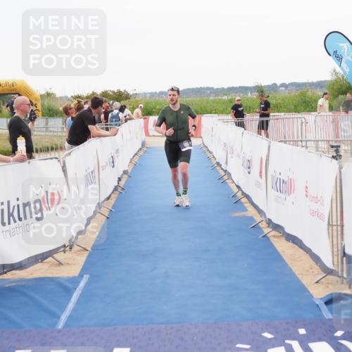 22.06.2025 - Viking Triathlon MichiJ http://msf.ph/oto/8083969 22.06.2025 16:18:33 Ziel 186 meine-sportfotos.de