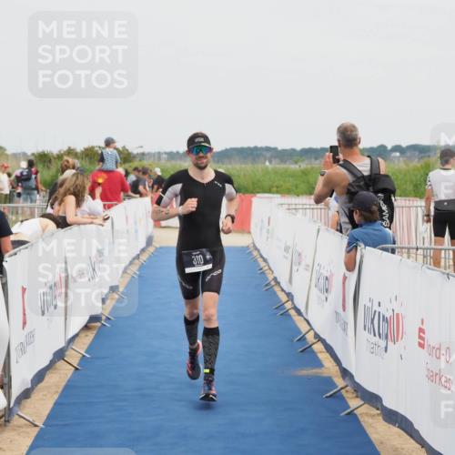 22.06.2025 - Viking Triathlon MichiJ http://msf.ph/oto/8083972 22.06.2025 14:49:44 Ziel 310 meine-sportfotos.de