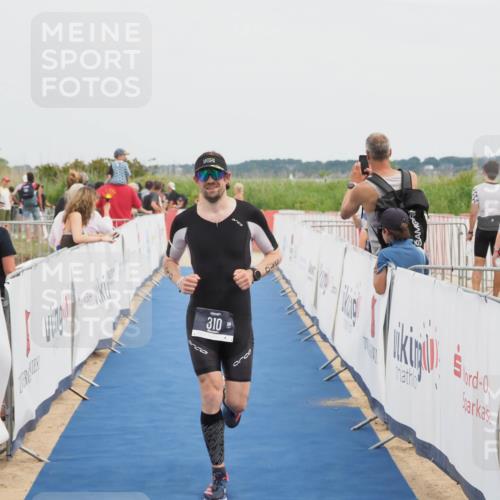 22.06.2025 - Viking Triathlon MichiJ http://msf.ph/oto/8083998 22.06.2025 14:49:45 Ziel 310 meine-sportfotos.de