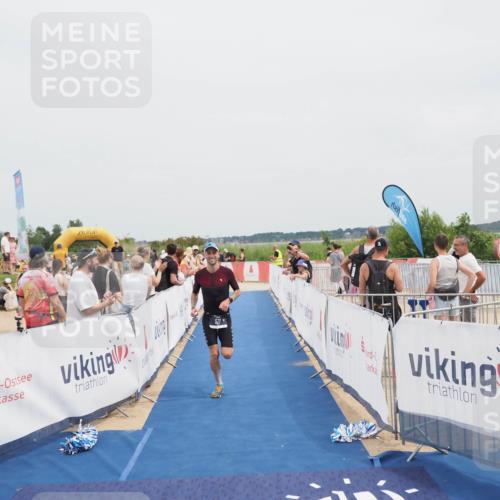22.06.2025 - Viking Triathlon MichiJ http://msf.ph/oto/8084000 22.06.2025 14:41:58 Ziel 527 meine-sportfotos.de