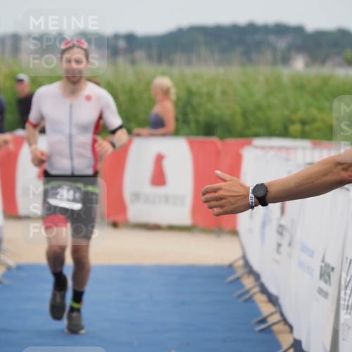 22.06.2025 - Viking Triathlon MichiJ http://msf.ph/oto/8084073 22.06.2025 14:49:49 Ziel 294, 310 meine-sportfotos.de