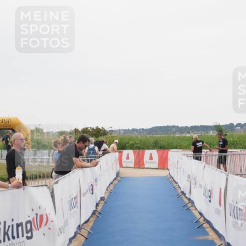 22.06.2025 - Viking Triathlon MichiJ http://msf.ph/oto/8084134 22.06.2025 16:18:37 Ziel 186 meine-sportfotos.de