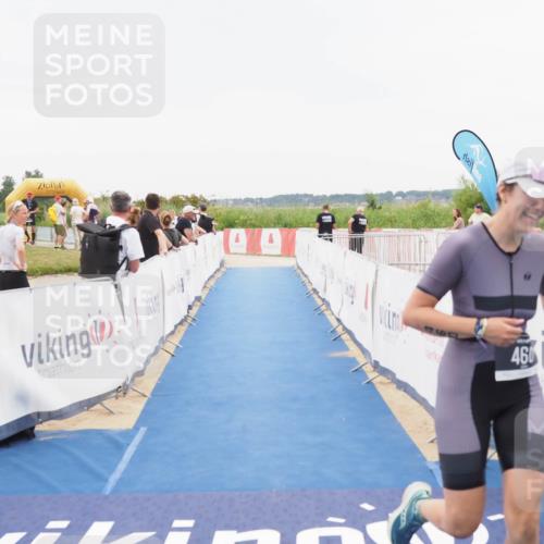 22.06.2025 - Viking Triathlon MichiJ http://msf.ph/oto/8084140 22.06.2025 16:11:04 Ziel 460 meine-sportfotos.de