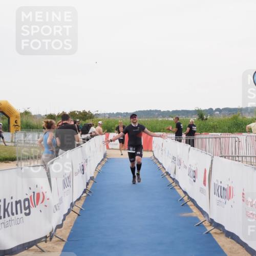 22.06.2025 - Viking Triathlon MichiJ http://msf.ph/oto/8084159 22.06.2025 16:19:39 Ziel 191 meine-sportfotos.de
