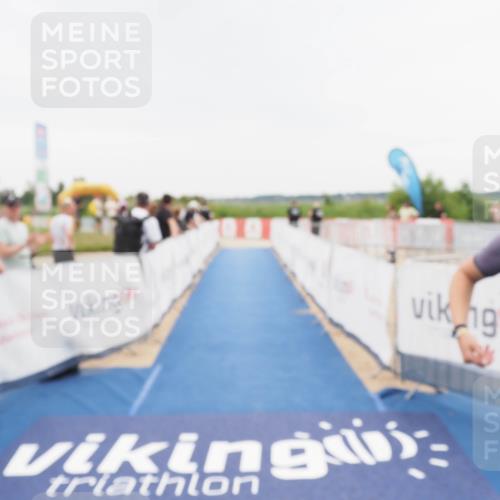22.06.2025 - Viking Triathlon MichiJ http://msf.ph/oto/8084162 22.06.2025 16:11:04 Ziel 460 meine-sportfotos.de