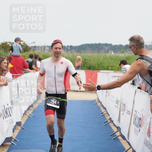 22.06.2025 - Viking Triathlon MichiJ http://msf.ph/oto/8084197 22.06.2025 14:49:51 Ziel 294 meine-sportfotos.de