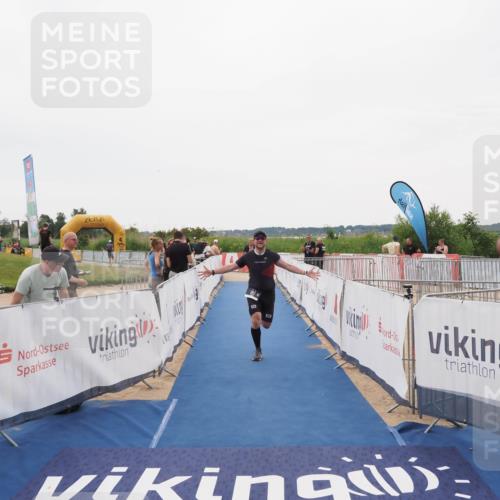 22.06.2025 - Viking Triathlon MichiJ http://msf.ph/oto/8084224 22.06.2025 16:19:41 Ziel 191, 372 meine-sportfotos.de