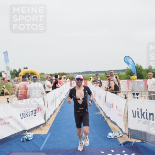 22.06.2025 - Viking Triathlon MichiJ http://msf.ph/oto/8084236 22.06.2025 14:42:10 Ziel 125, 184 meine-sportfotos.de