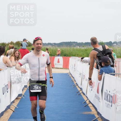22.06.2025 - Viking Triathlon MichiJ http://msf.ph/oto/8084249 22.06.2025 14:49:52 Ziel 294 meine-sportfotos.de