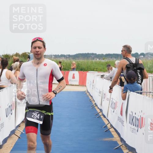 22.06.2025 - Viking Triathlon MichiJ http://msf.ph/oto/8084275 22.06.2025 14:49:53 Ziel 294 meine-sportfotos.de