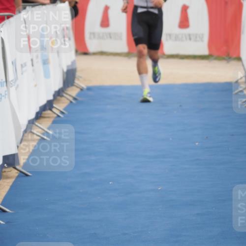 22.06.2025 - Viking Triathlon MichiJ http://msf.ph/oto/8084331 22.06.2025 14:51:09 Ziel 407 meine-sportfotos.de