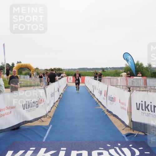 22.06.2025 - Viking Triathlon MichiJ http://msf.ph/oto/8084334 22.06.2025 16:19:44 Ziel 191, 372 meine-sportfotos.de