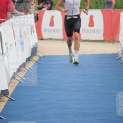 22.06.2025 - Viking Triathlon MichiJ http://msf.ph/oto/8084344 22.06.2025 14:51:09 Ziel 407 meine-sportfotos.de