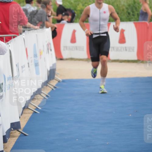22.06.2025 - Viking Triathlon MichiJ http://msf.ph/oto/8084352 22.06.2025 14:51:09 Ziel 407 meine-sportfotos.de
