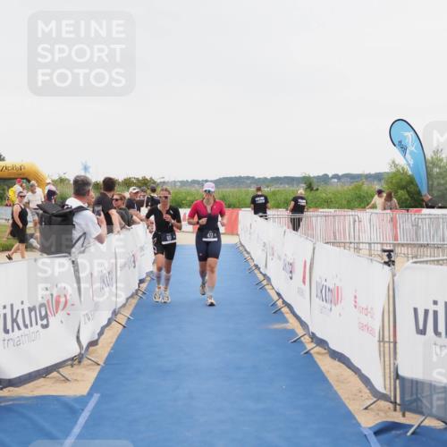 22.06.2025 - Viking Triathlon MichiJ http://msf.ph/oto/8084381 22.06.2025 16:11:35 Ziel 60, 473 meine-sportfotos.de