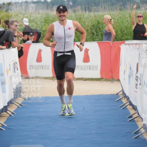 22.06.2025 - Viking Triathlon MichiJ http://msf.ph/oto/8084382 22.06.2025 14:51:10 Ziel 407 meine-sportfotos.de