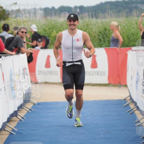 22.06.2025 - Viking Triathlon MichiJ http://msf.ph/oto/8084394 22.06.2025 14:51:10 Ziel 407 meine-sportfotos.de