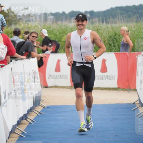 22.06.2025 - Viking Triathlon MichiJ http://msf.ph/oto/8084401 22.06.2025 14:51:10 Ziel 407 meine-sportfotos.de