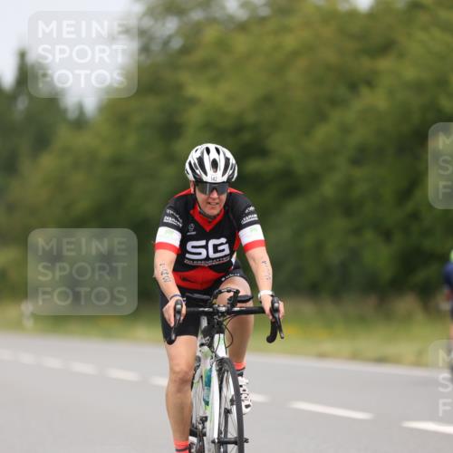 22.06.2025 - Viking Triathlon Yannick Fuchs http://msf.ph/oto/8084406 22.06.2025 12:34:27 Radfahren 142, 253, 269, 287, 375, 415 meine-sportfotos.de