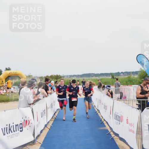 22.06.2025 - Viking Triathlon MichiJ http://msf.ph/oto/8084537 22.06.2025 14:43:02 Ziel 631 meine-sportfotos.de