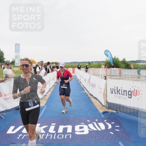 22.06.2025 - Viking Triathlon MichiJ http://msf.ph/oto/8084560 22.06.2025 16:11:38 Ziel 60, 473 meine-sportfotos.de