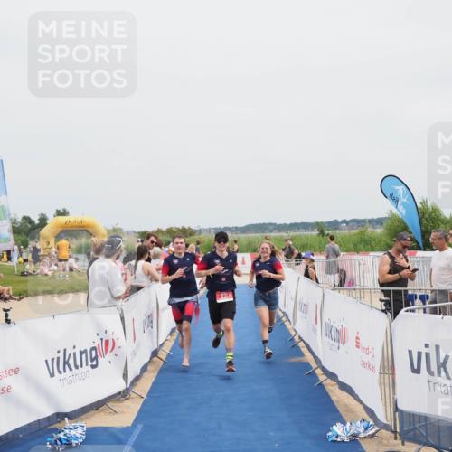 22.06.2025 - Viking Triathlon MichiJ http://msf.ph/oto/8084570 22.06.2025 14:43:03 Ziel 631 meine-sportfotos.de