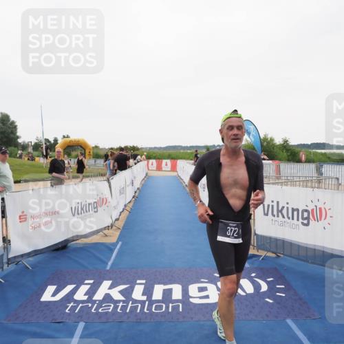 22.06.2025 - Viking Triathlon MichiJ http://msf.ph/oto/8084616 22.06.2025 16:19:48 Ziel 372 meine-sportfotos.de