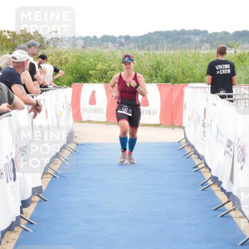 22.06.2025 - Viking Triathlon MichiJ http://msf.ph/oto/8084641 22.06.2025 16:11:45 Ziel 547 meine-sportfotos.de