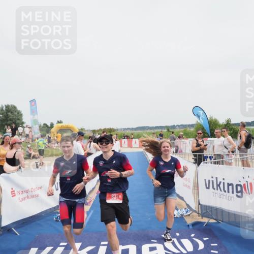 22.06.2025 - Viking Triathlon MichiJ http://msf.ph/oto/8084651 22.06.2025 14:43:04 Ziel 631 meine-sportfotos.de