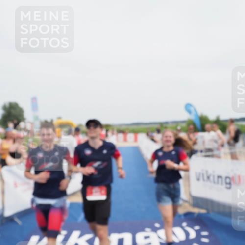 22.06.2025 - Viking Triathlon MichiJ http://msf.ph/oto/8084664 22.06.2025 14:43:04 Ziel 631 meine-sportfotos.de