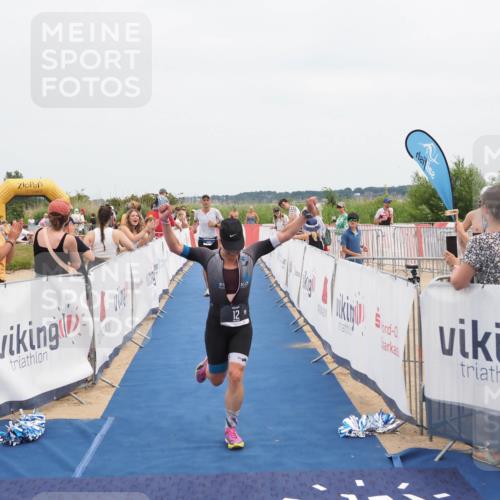 22.06.2025 - Viking Triathlon MichiJ http://msf.ph/oto/8084674 22.06.2025 14:51:18 Ziel 12, 555 meine-sportfotos.de