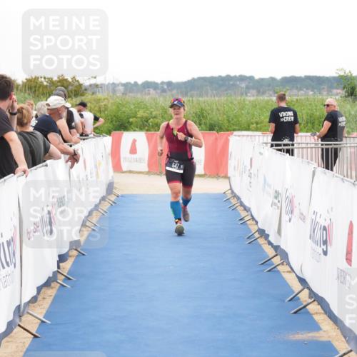 22.06.2025 - Viking Triathlon MichiJ http://msf.ph/oto/8084682 22.06.2025 16:11:46 Ziel 547 meine-sportfotos.de