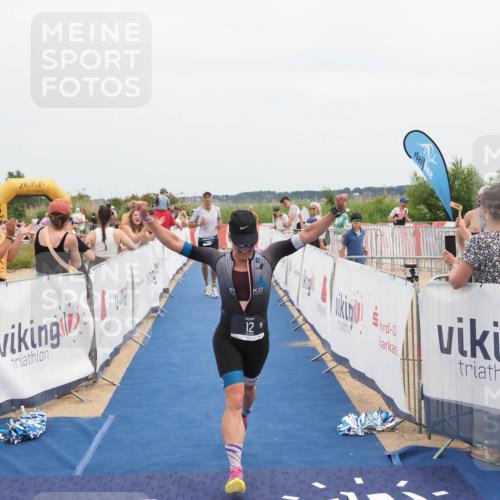 22.06.2025 - Viking Triathlon MichiJ http://msf.ph/oto/8084688 22.06.2025 14:51:18 Ziel 12, 555 meine-sportfotos.de