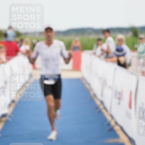 22.06.2025 - Viking Triathlon MichiJ http://msf.ph/oto/8084771 22.06.2025 14:51:19 Ziel 12, 555 meine-sportfotos.de
