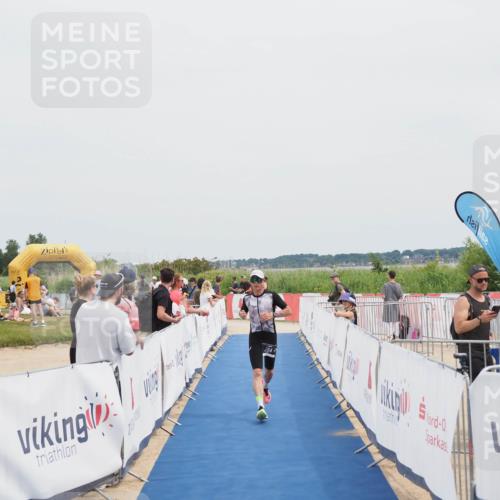 22.06.2025 - Viking Triathlon MichiJ http://msf.ph/oto/8084781 22.06.2025 14:43:19 Ziel 284 meine-sportfotos.de