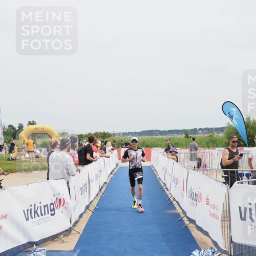 22.06.2025 - Viking Triathlon MichiJ http://msf.ph/oto/8084795 22.06.2025 14:43:19 Ziel 284 meine-sportfotos.de