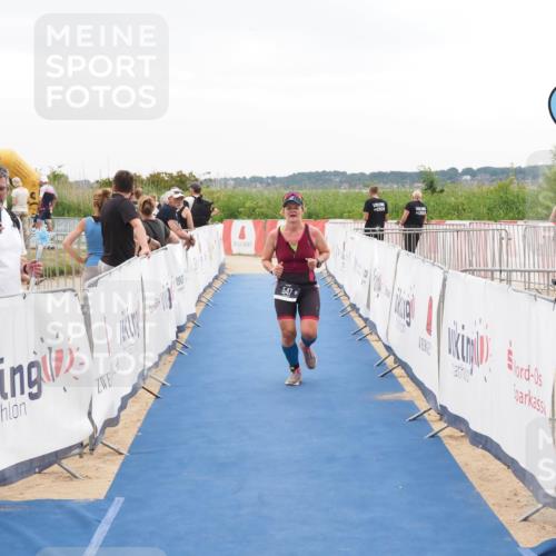 22.06.2025 - Viking Triathlon MichiJ http://msf.ph/oto/8084829 22.06.2025 16:11:48 Ziel 547 meine-sportfotos.de