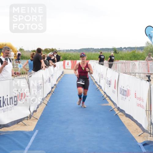 22.06.2025 - Viking Triathlon MichiJ http://msf.ph/oto/8084853 22.06.2025 16:11:48 Ziel 547 meine-sportfotos.de
